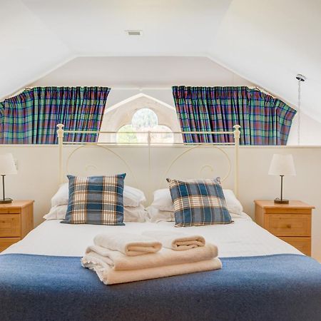 The Caledonian 3 Bedroom Self Catering Apartment In Historic Abbey Fort Augustus Exteriör bild